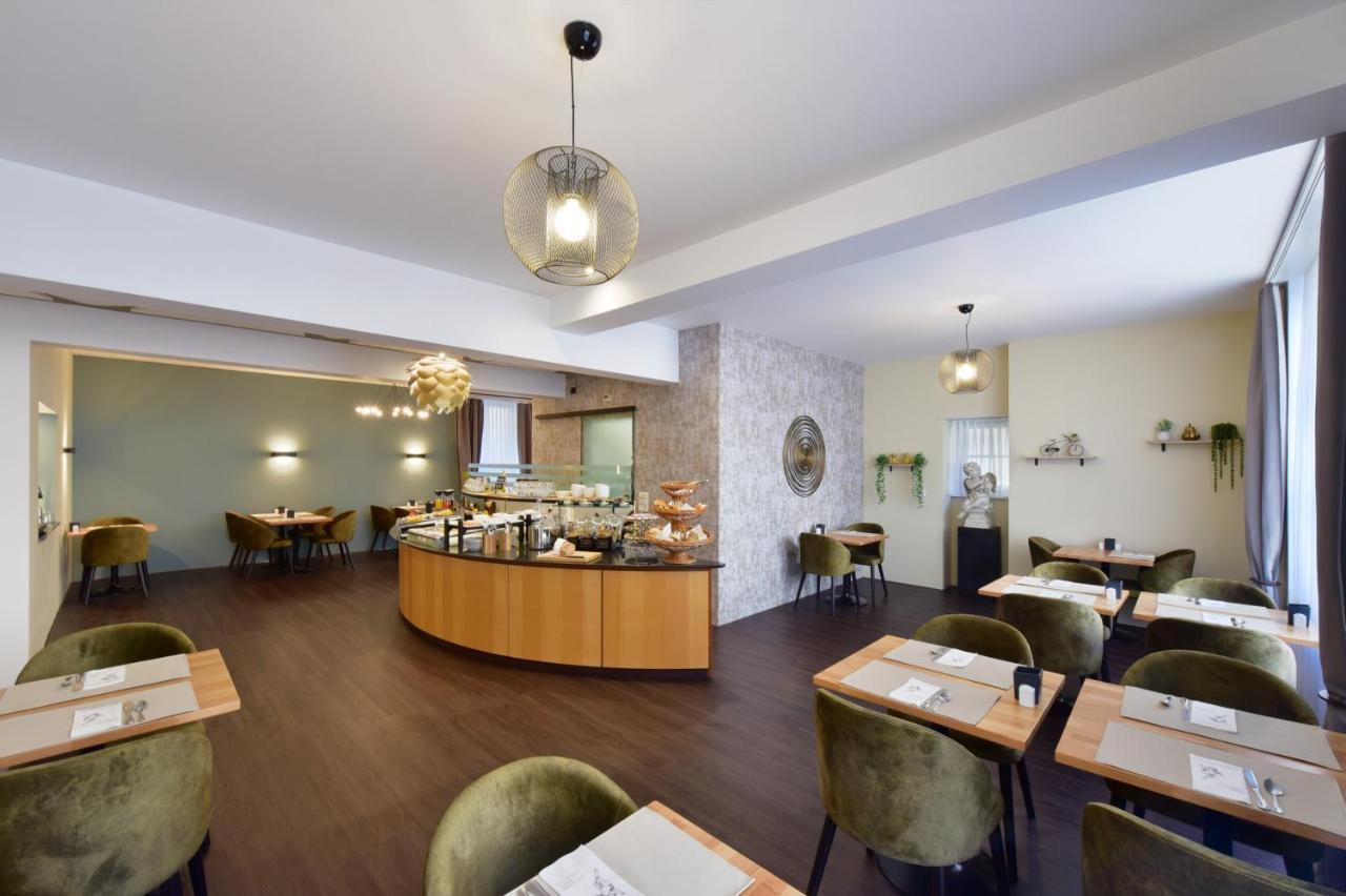 Hotel Engel Цофінґен Екстер'єр фото