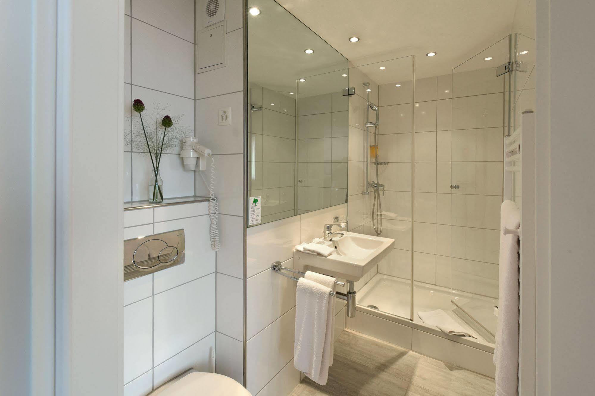 Hotel Engel Цофінґен Екстер'єр фото